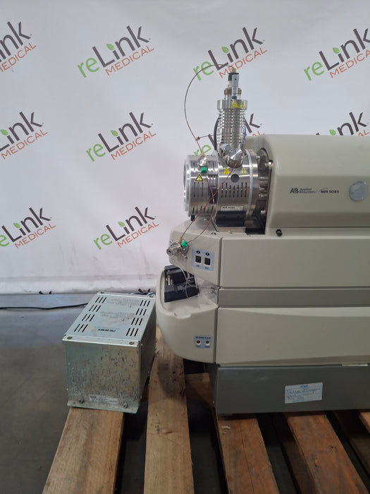 Applied Biosystems SCIEX API 3200 LC/MS/MS System