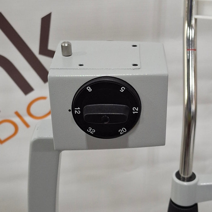Carl Zeiss SL 120 Slit Lamp