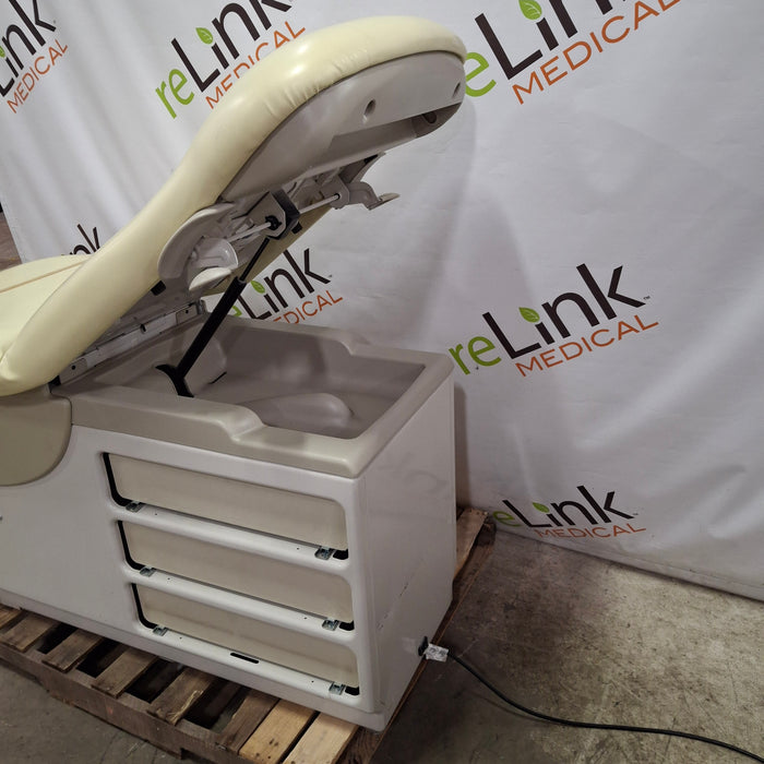 Midmark 604 Manual Examination Table