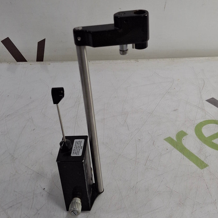Haag-Streit AT 900 Model R Applanation Tonometer