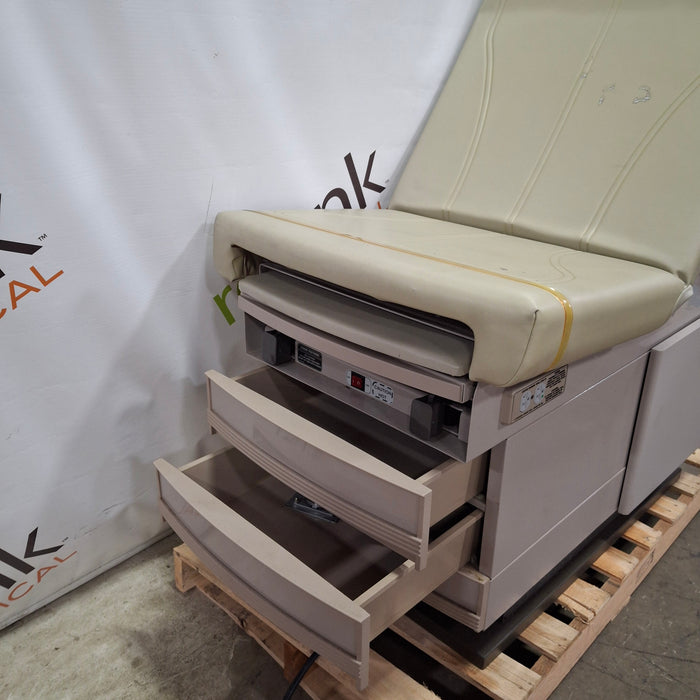 Ritter 305 Exam Table