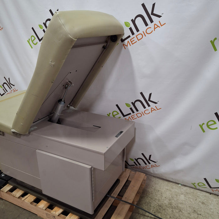 Ritter 305 Exam Table