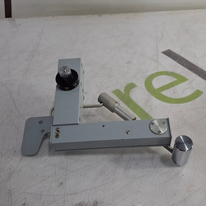 Haag-Streit Model 870 Applanation Tonometer