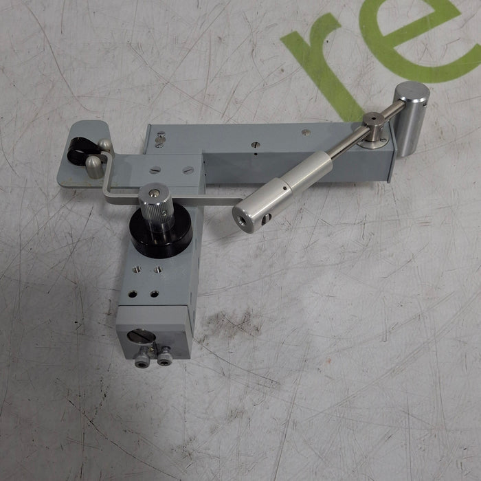 Haag-Streit Model 870 Applanation Tonometer