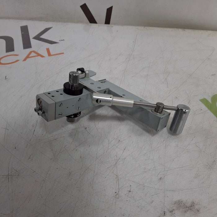 Haag-Streit Model 870 Applanation Tonometer