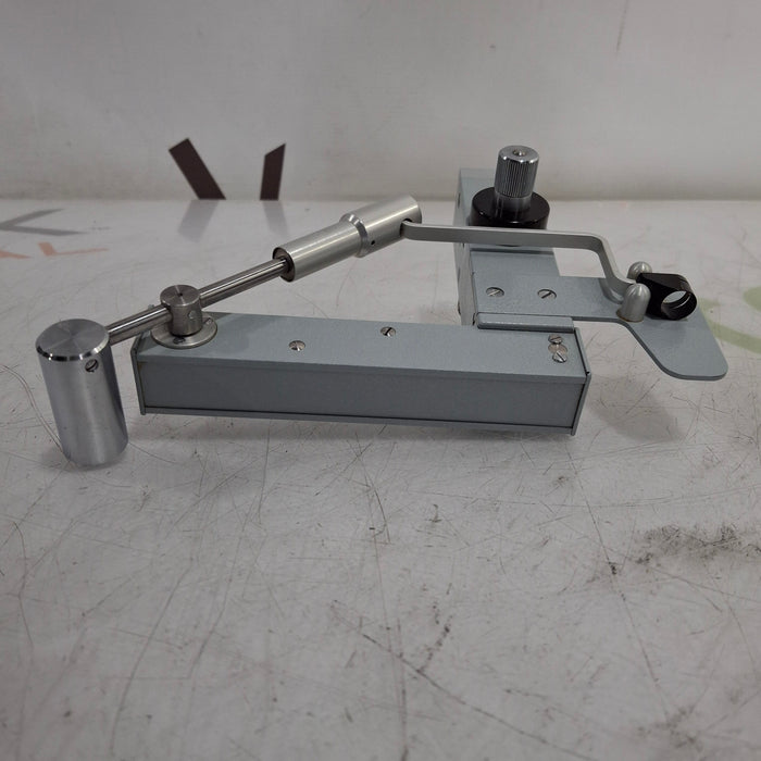 Haag-Streit Model 870 Applanation Tonometer