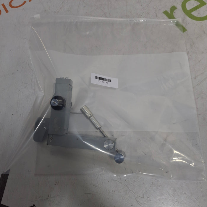 Haag-Streit Model 870 Applanation Tonometer