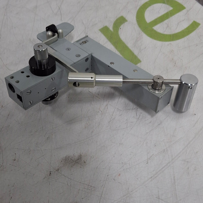Haag-Streit Model 870 Applanation Tonometer
