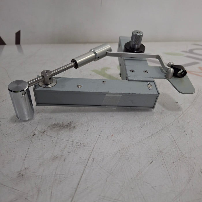Haag-Streit Model 870 Applanation Tonometer