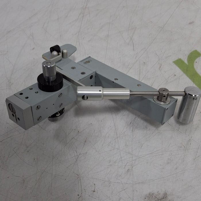 Haag-Streit Model 870 Applanation Tonometer