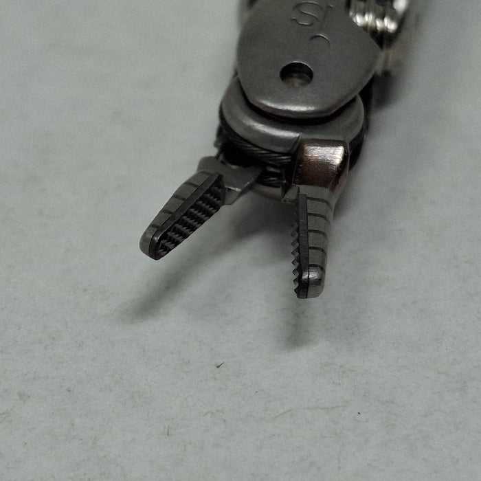 Intuitive Surgical 420296 Da Vinci Large SutureCut Needle Driver