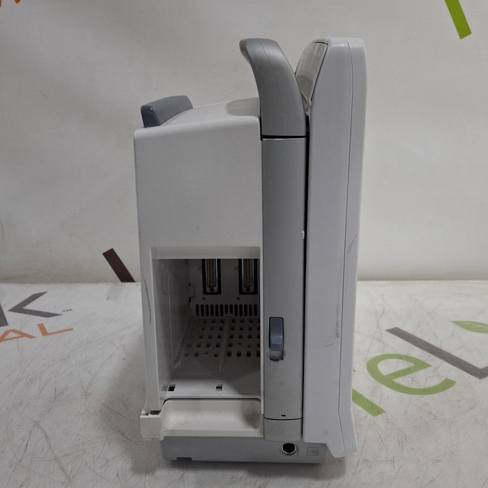 GE Healthcare Carescape B650 Patient Monitor