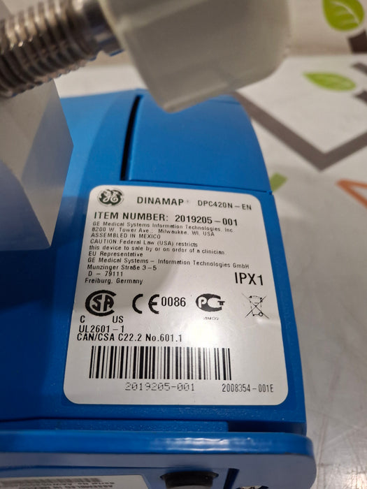 GE Healthcare Dinamap ProCare 400 Patient Monitor