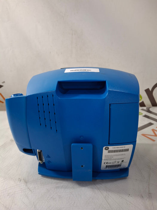 GE Healthcare Dinamap V100 - NIBP, SpO2, Temp Vital Signs Monitor