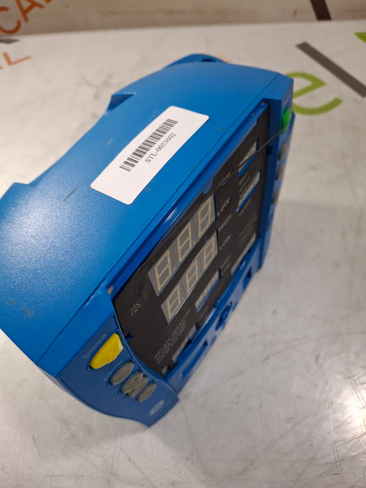 GE Healthcare Dinamap V100 - NIBP, SpO2, Temp Vital Signs Monitor