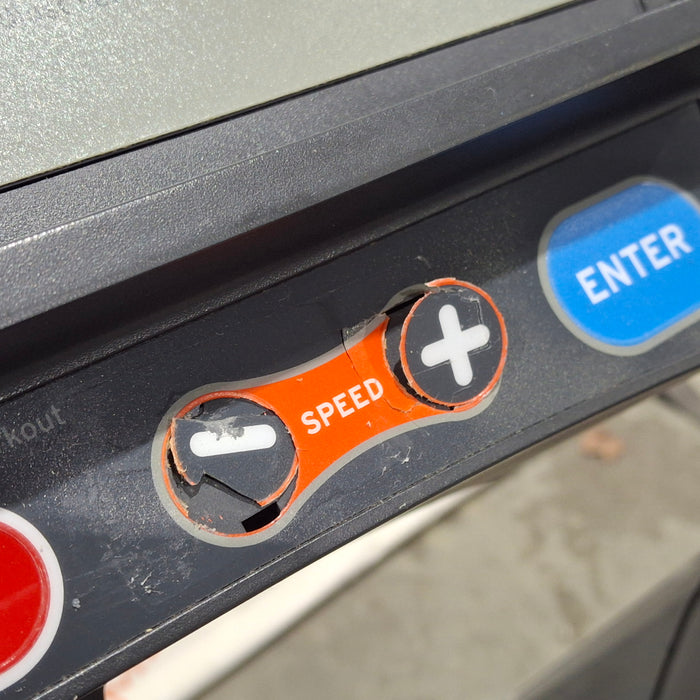 True Fitness PS900 Treadmill
