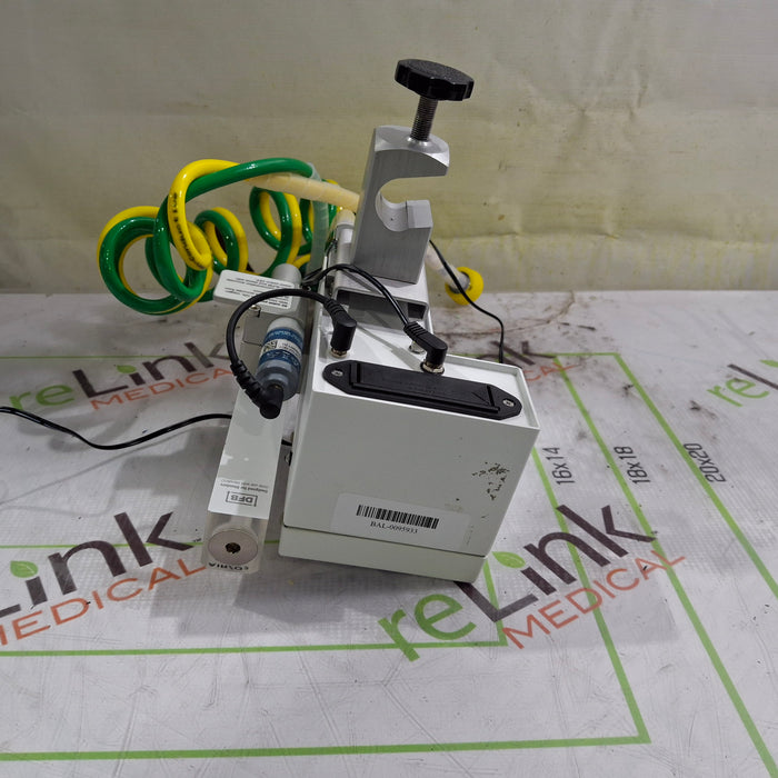 CareFusion Bird Sentry 2 High Flow Air/Oxygen Blender