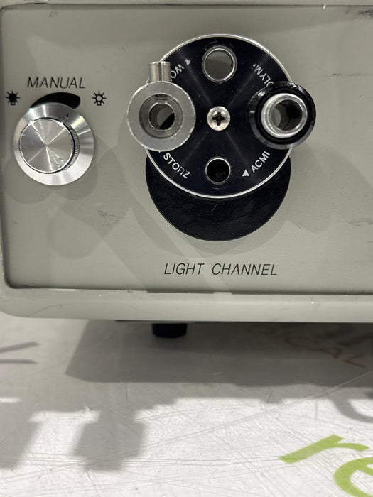 Luxtec 9300 Xenon Series 9000 Light Source
