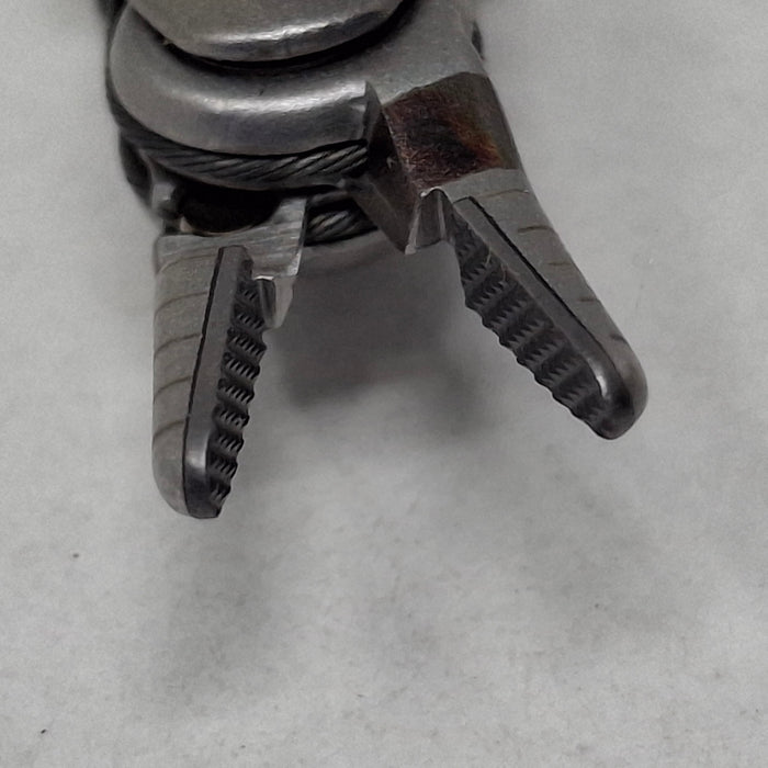 Intuitive Surgical 420296 Da Vinci Large SutureCut Needle Driver