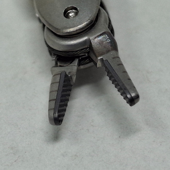 Intuitive Surgical 420296 Da Vinci Large SutureCut Needle Driver