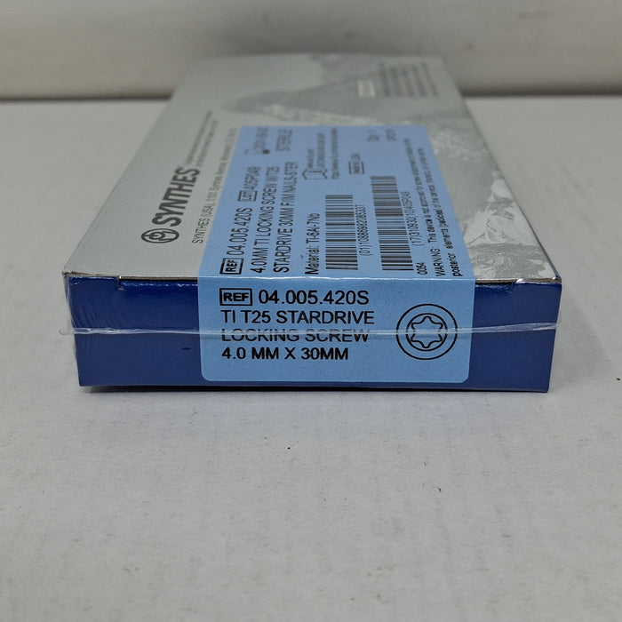 Synthes, Inc. 04.005.420S 4.0mm TI Locking Screw w/ T25 Stardrive 30mm F/IM Nail