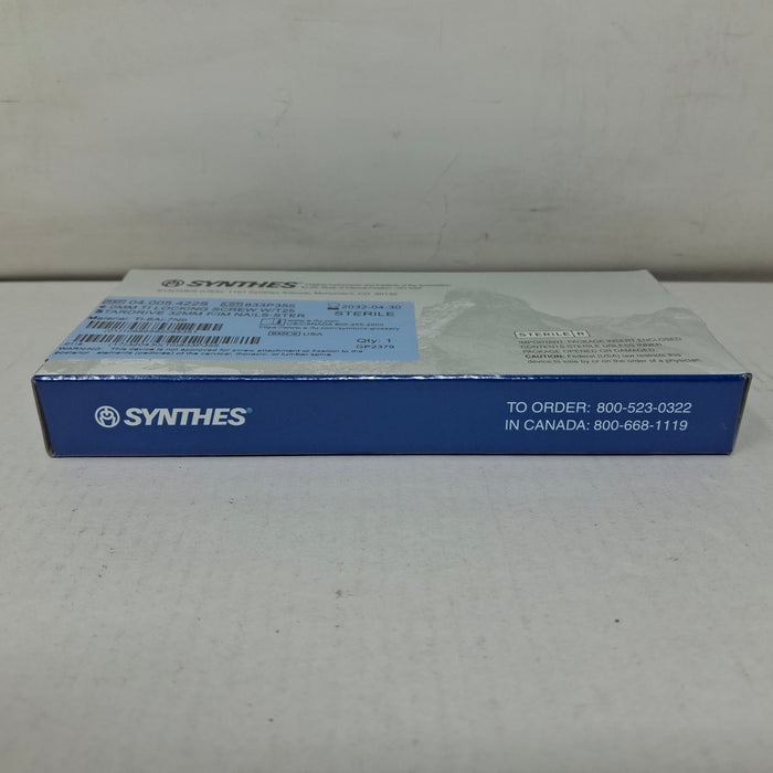 Synthes, Inc. 04.005.422S 4.0mm TI Locking Screw w/ T25 Stardrive 32mm F/IM Nail