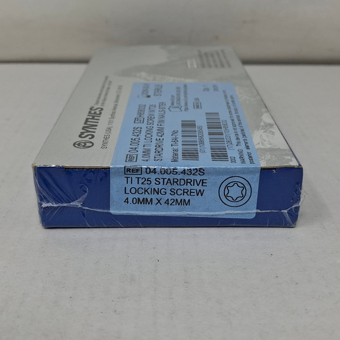 Synthes, Inc. 04.005.432S 4.0mm TI Locking Screw w/ T25 Stardrive 42mm F/IM Nail