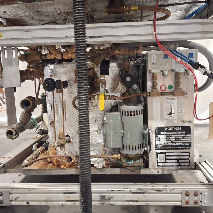 Getinge 633HC Steam Sterilizer