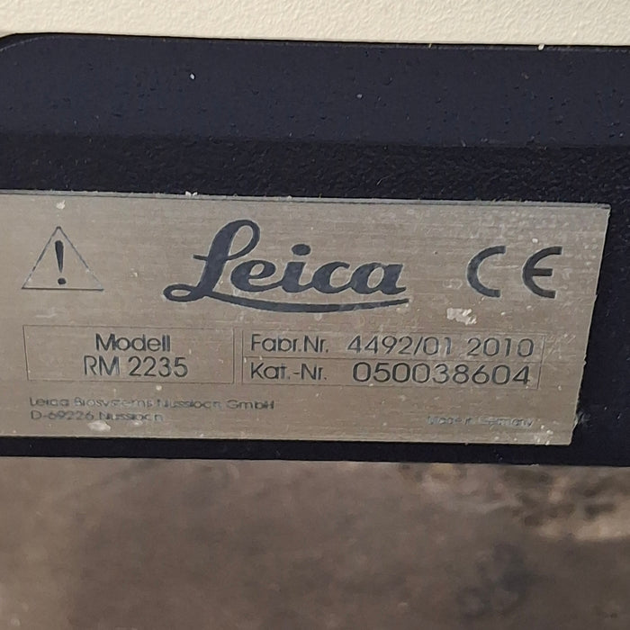 Leica RM2235 Manual Rotary Microtome