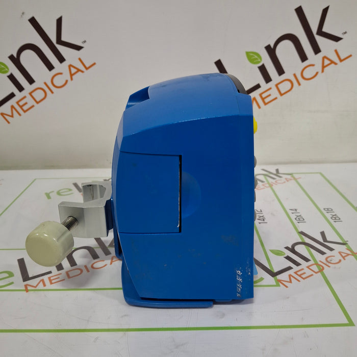 GE Healthcare Dinamap V100 - NIBP, SpO2, Temp Vital Signs Monitor