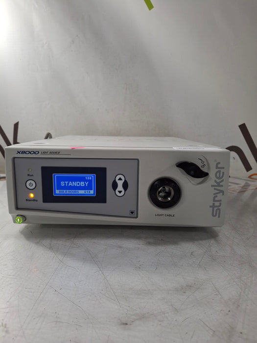 Stryker X8000 Light Source