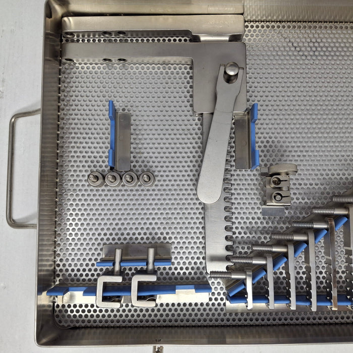 V. Mueller Collis Basic Laminectomy Set