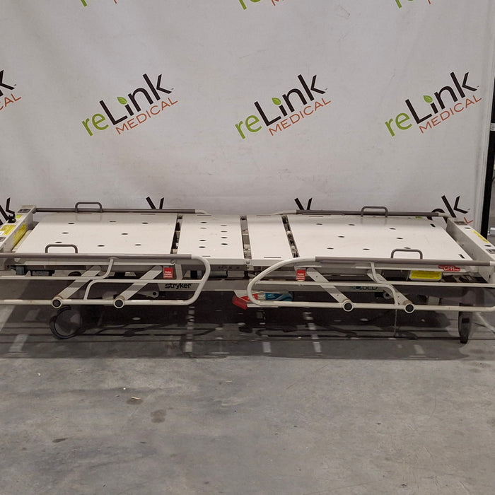 Stryker BERTEC FL17E Stretcher