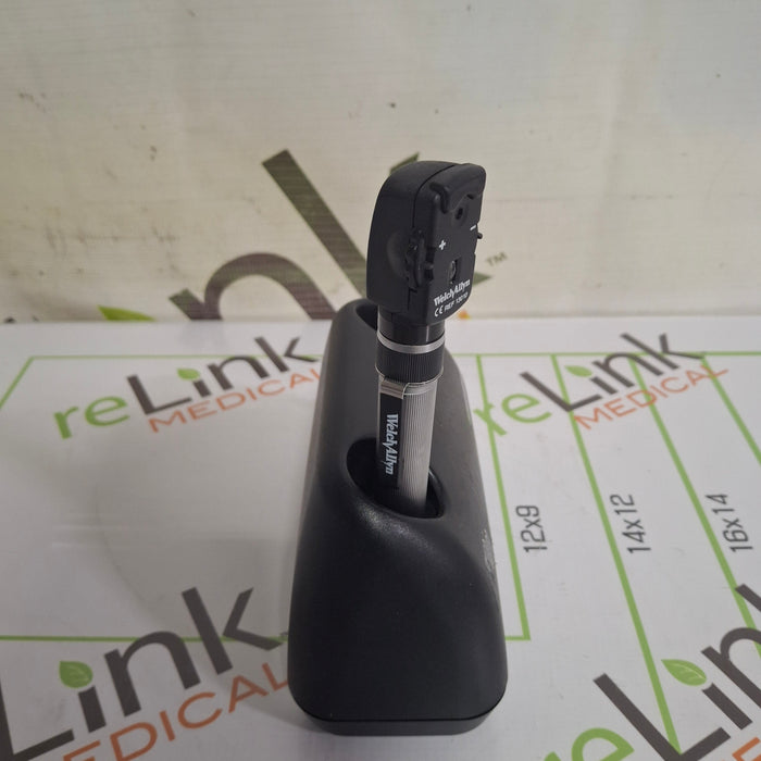 Welch Allyn 7114x Universal Desk Charger