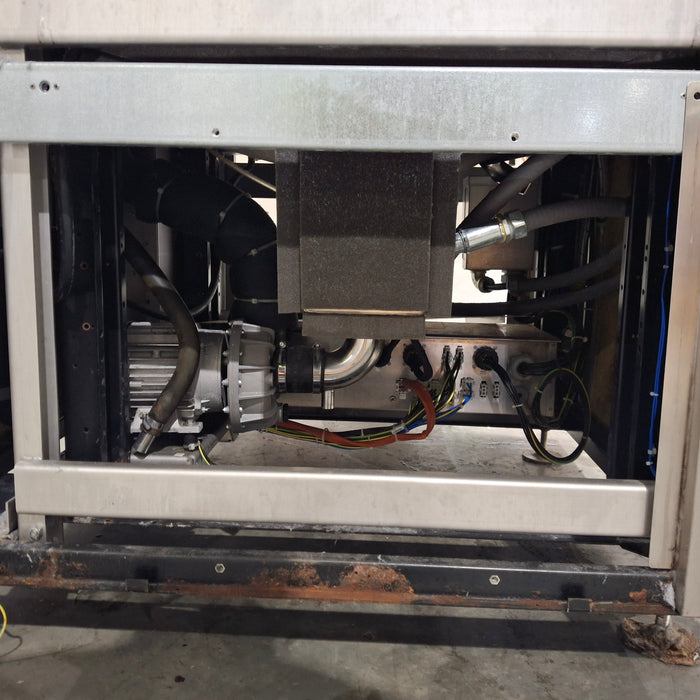 Getinge 86 Series S-8668 Sterilizer