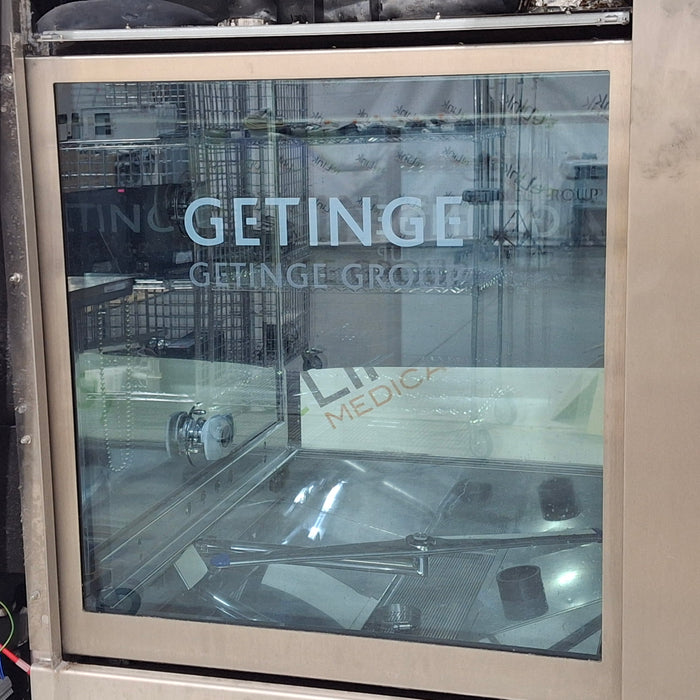 Getinge 86 Series S-8668 Sterilizer