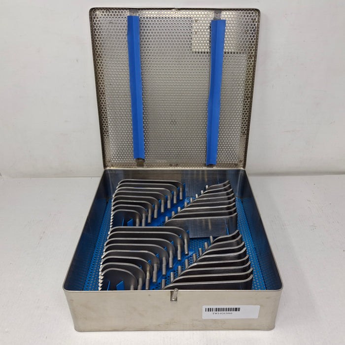 V. Mueller Collis Retractor Blade Set
