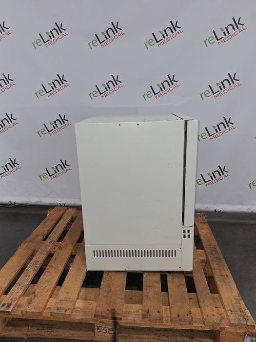 Yamato Scientific America, Inc. IC400 Forced-Air Incubator