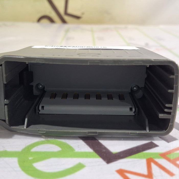 Thoratec 2865 HeartMate 14V Battery Clip