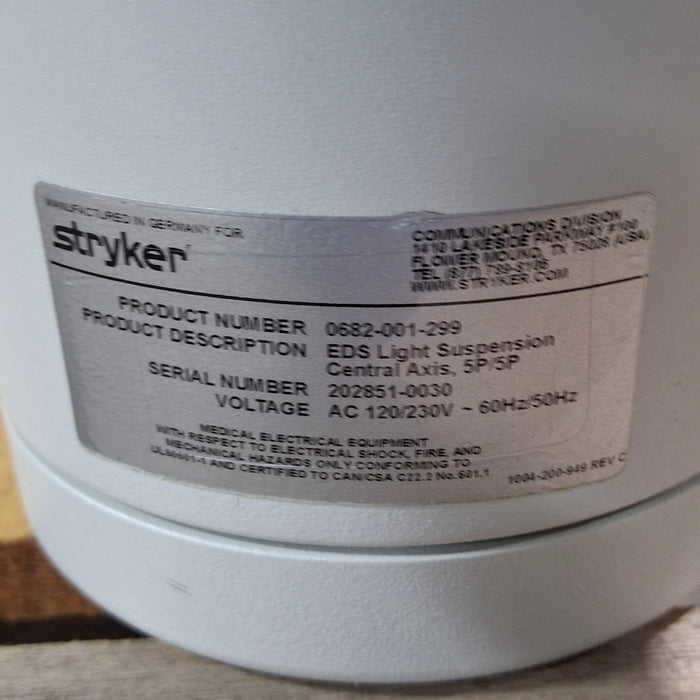 Stryker Visum II Surgical Light