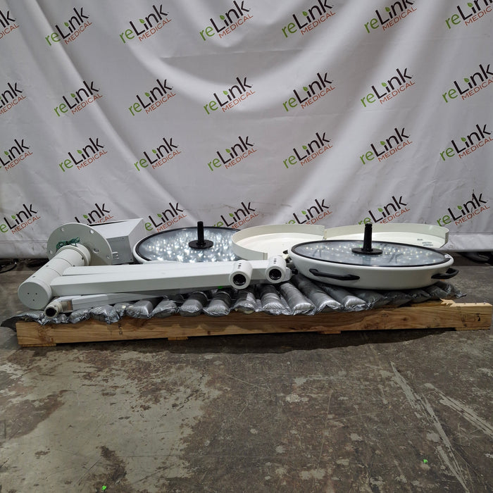 Stryker Visum II Surgical Light