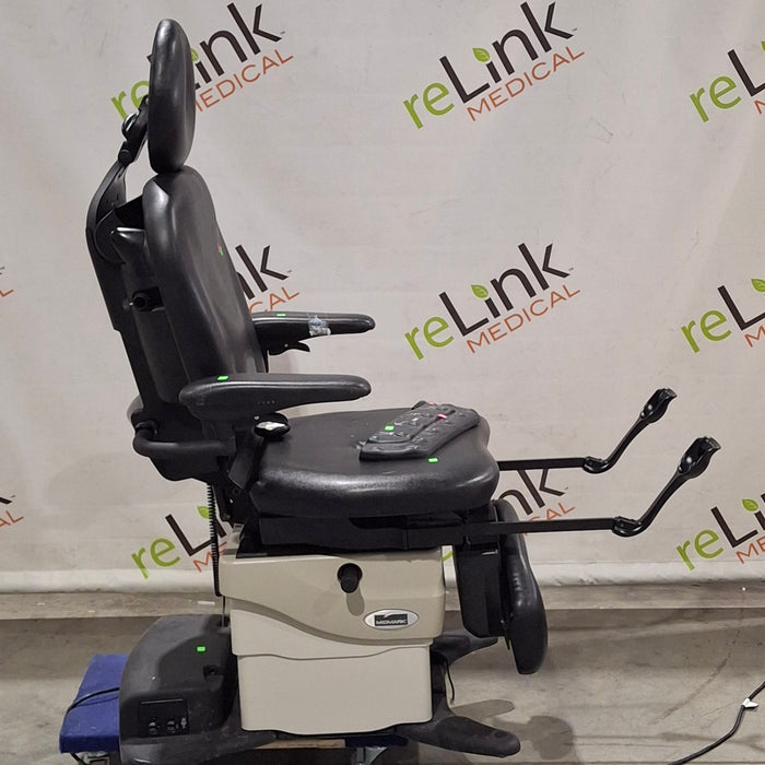 Midmark 630 Procedure Chair