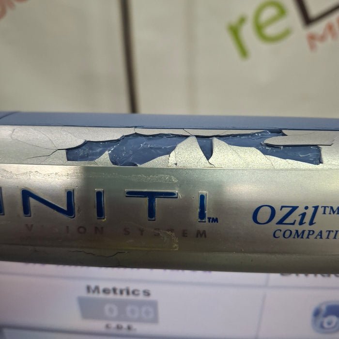 Alcon Laboratories Inc Infiniti w/ Ozil Phacoemulsifier