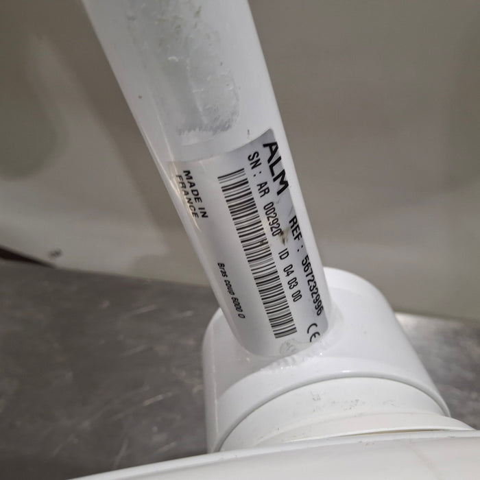 ALM Prismalix Surgical Light