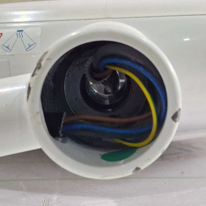 ALM Prismalix Surgical Light