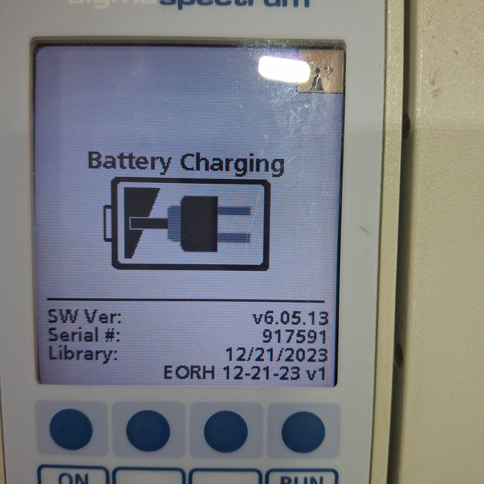 Baxter Sigma Spectrum 6.05.13 with B/G Battery Infusion Pump