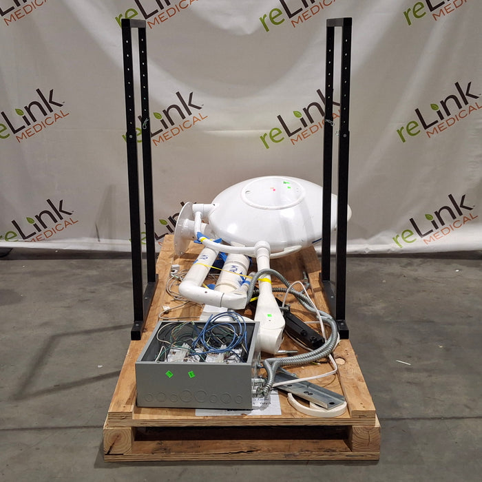 ALM Prismalix Surgical Light