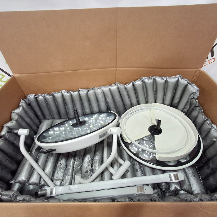 Stryker Visum II Surgical Light