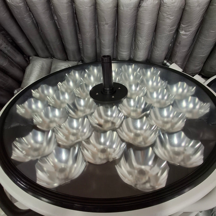 Stryker Visum II Surgical Light