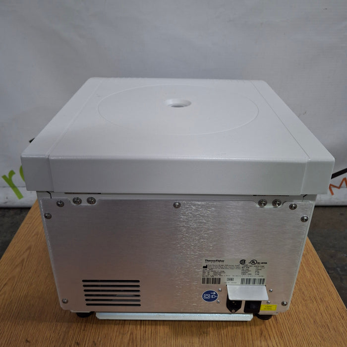 Thermo Scientific Sorvall ST8 Benchtop Centrifuge
